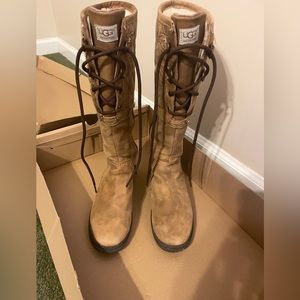 Women ugg Elsa deco quilt boots